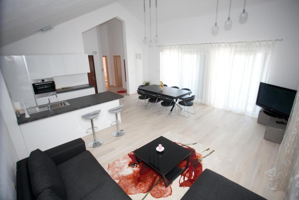 Apartments Svjetlana Trogir Room photo